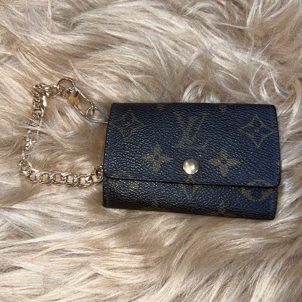 Authentic❤️Louis Vuitton Monogram Key Case - Picture 14 of 16